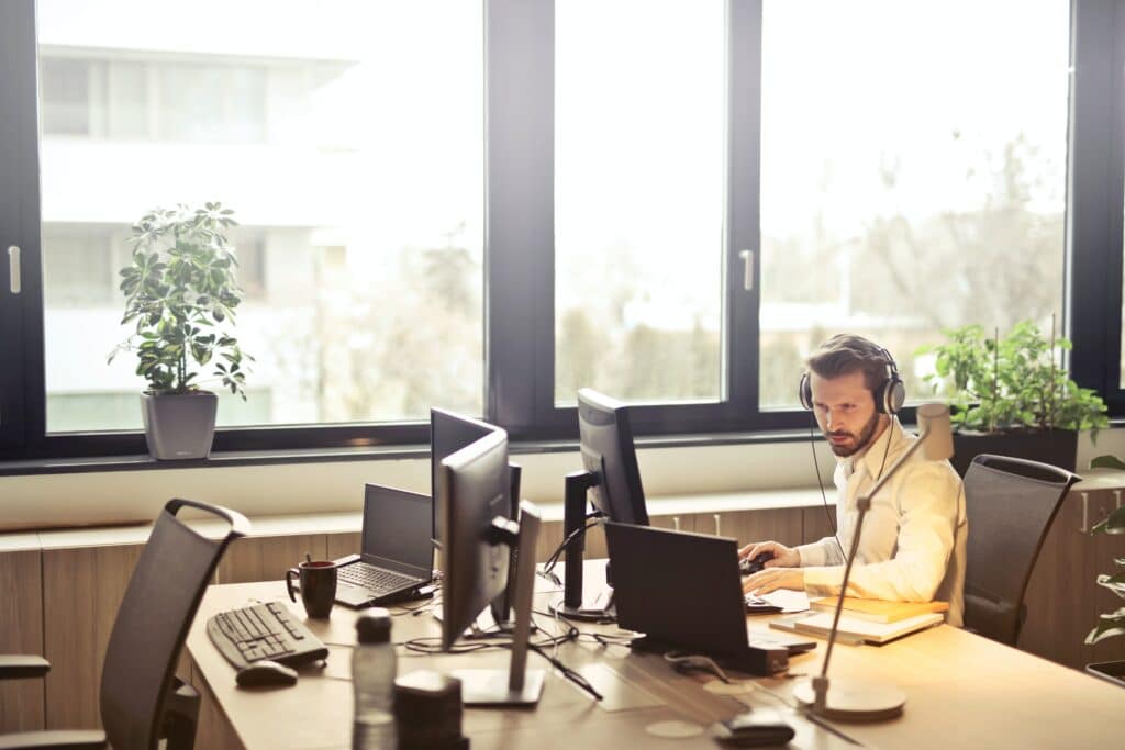 Qu'est ce qu'une conciergerie Airbnb digitale ?
