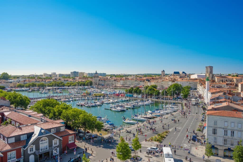 Location de bateau à quai : la réglementation en France